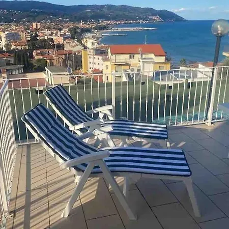 Residenza Panorama Con Vista Sul Golfo Dianese! 迪亚诺马里纳
